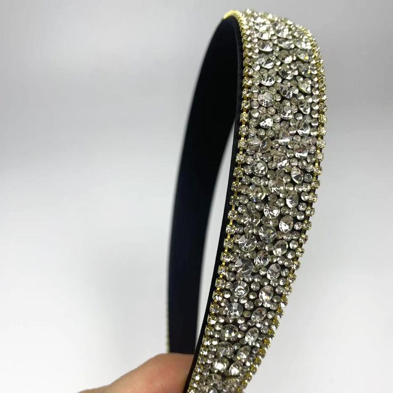 Modisches Strass Anti-Rutsch Stirnband: Retro-Stil, Vollständig mit Diamanten besetzt, Lichtluxus-Haaraccessoire