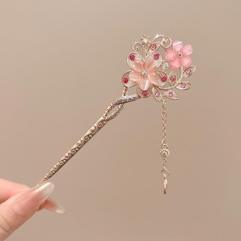 Ancient Chinese-Style Hanfu Hair Accessories: Elegant Updo Hairpins with Tassels for Women