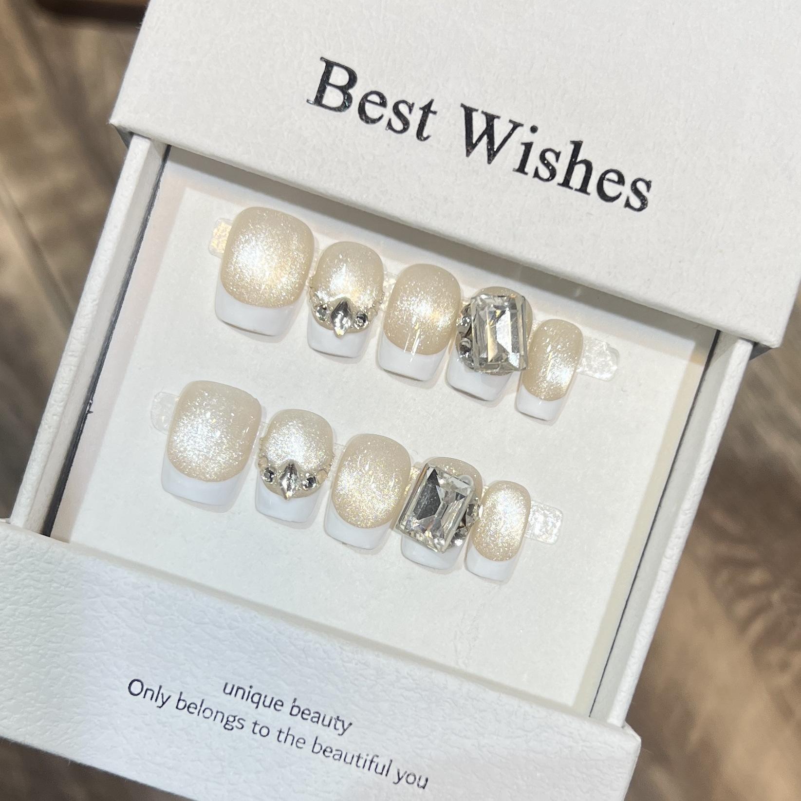 

Ежедневный короткий бронежилет ручной работы «Кошачий глаз» белый французский простой маникюр наклейка Large L