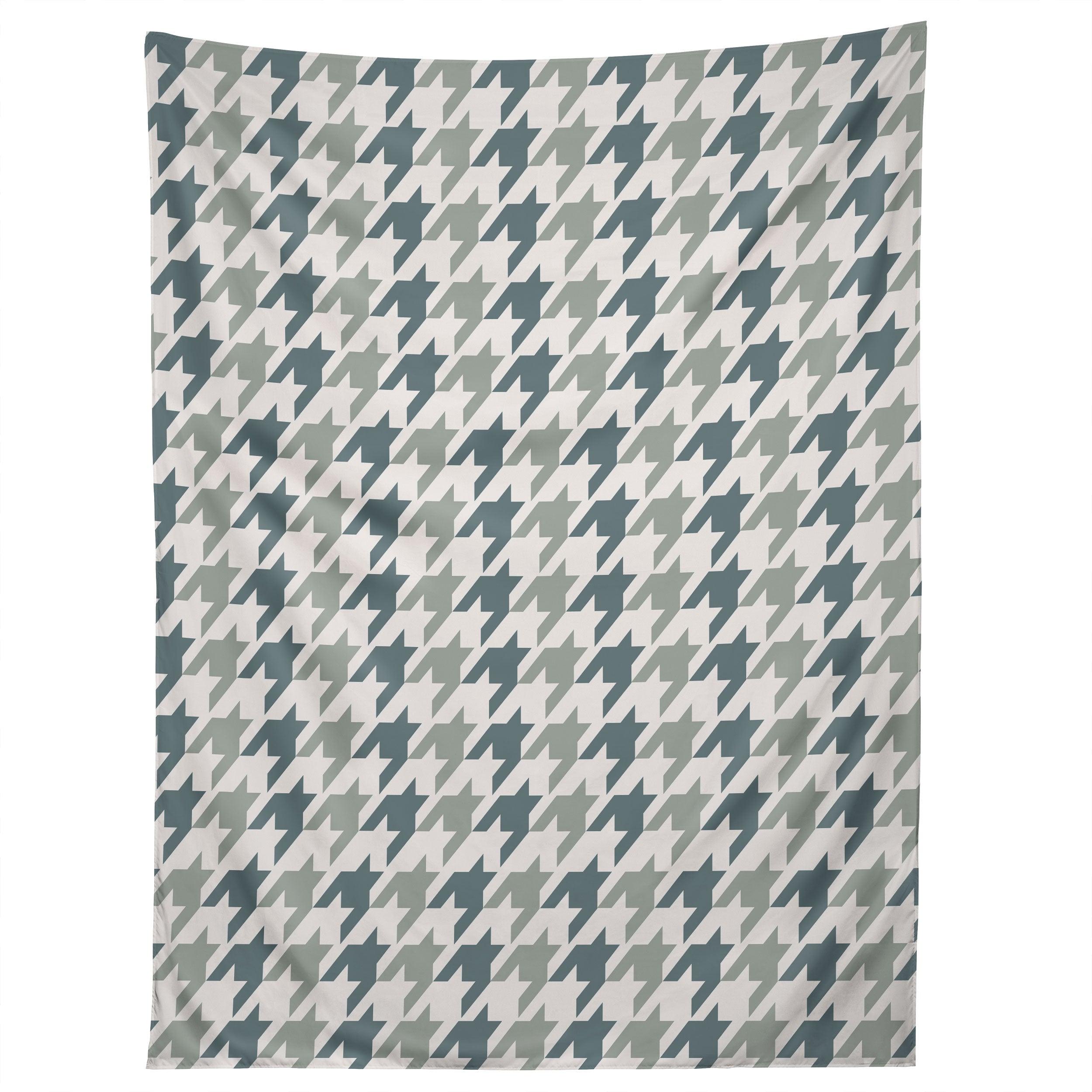 CLASSY BLUE HOUNDSTOOTH tapestry 75x100