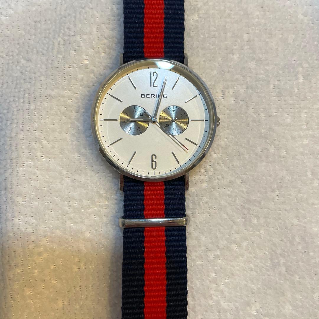 Used BERING Men s Watch Navy Red