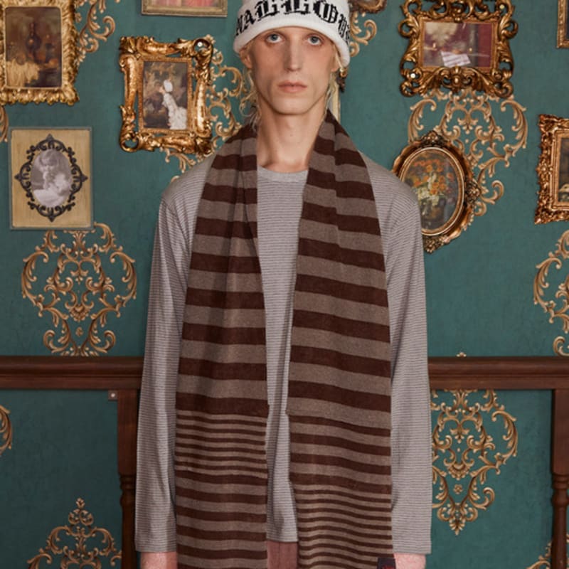 

ОДНОТОННЫЙ ПОЛОСАТЫЙ ВЯЗАНЫЙ ШАРФ / КОРИЧНЕВЫЙ FREE