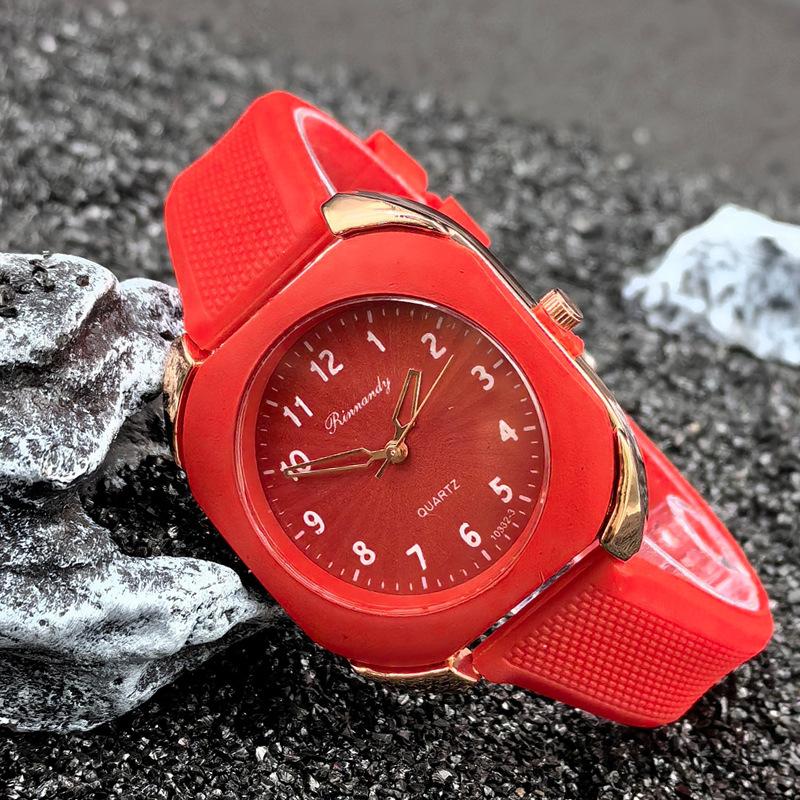 

Женские часы JYL Candy Square с металлическим корпусом и силиконовым ремешком Red детские порошок