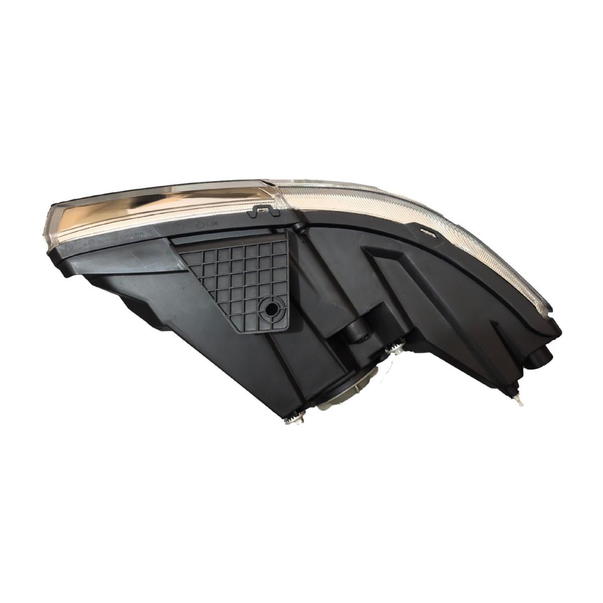 

Wuling Hongguang V 2019 Headlights & Taillights Left Taillight - Original Quality