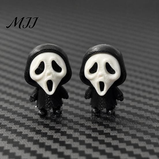 Versatile Small Ornament 3D Printed Scream Ghost Face Ornament, Mini Desktop Statue for Halloween Cartoon Desk Figurine Decoration, Funny Skeleton