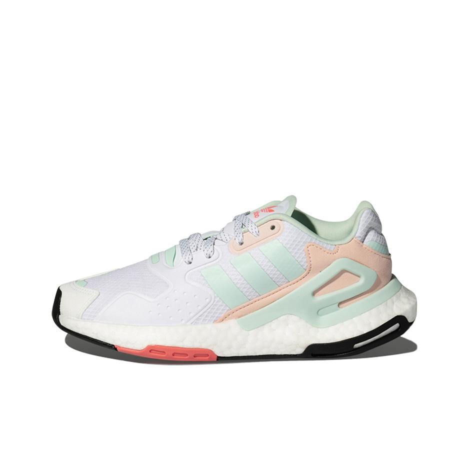 

кроссовки adidas originals Day Jogger Lifestyle Shoes Women FY3018