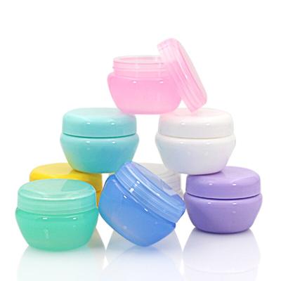 Frasco de maquiagem vazio de plástico pequeno 5g, frasco recarregável de amostra para viagem, creme facial, loção cosmética, 20 peças