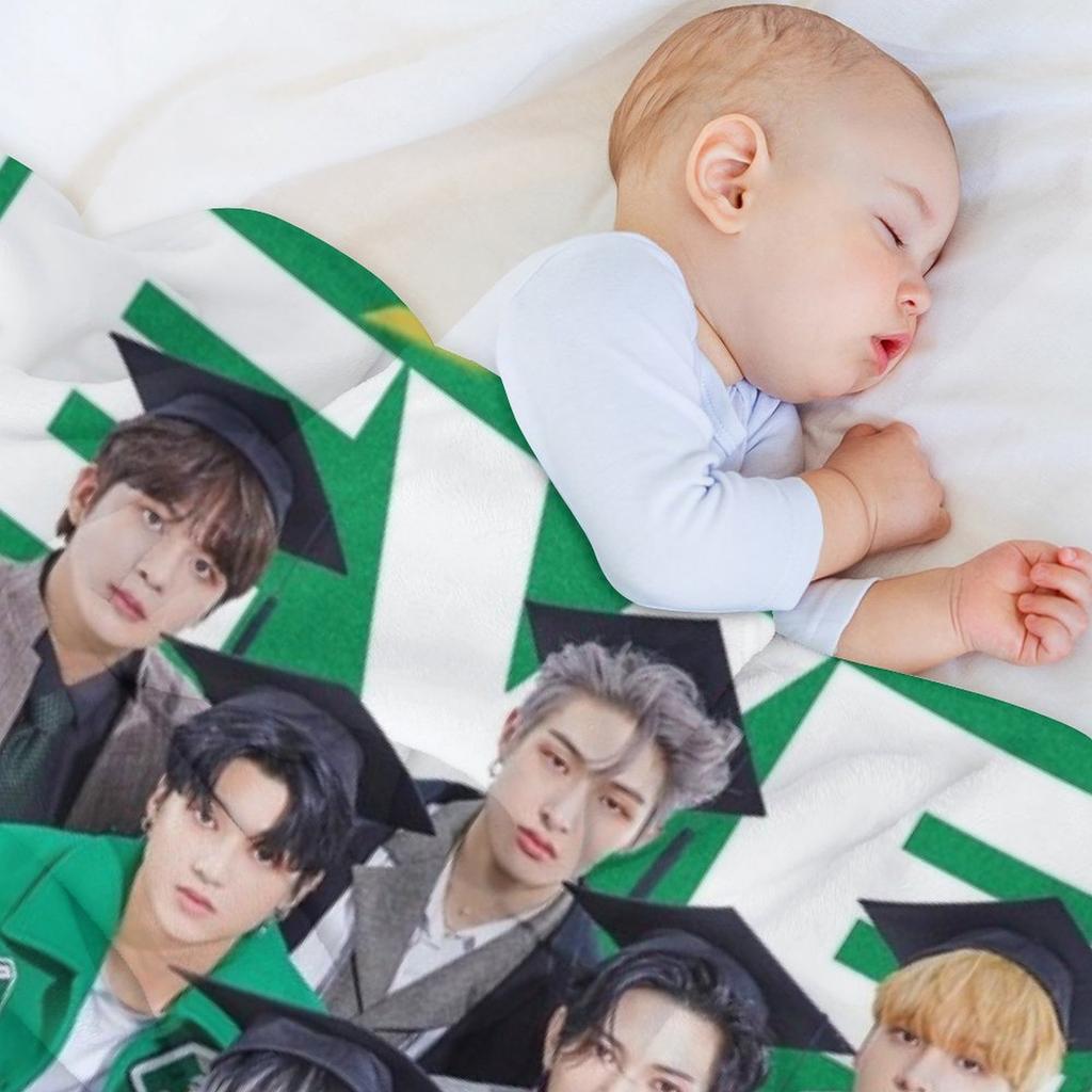ATEEZ 'Heung' Throw Blanket Tourist Furry Soft Beds Decorative Beds Blankets