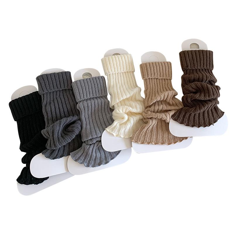 The Mid-calf Socks for Autumn and Winter Look Slimmer. Pair The Leg Socks with Snow Boots. Add Thick and Warm Leg Covers In Winter