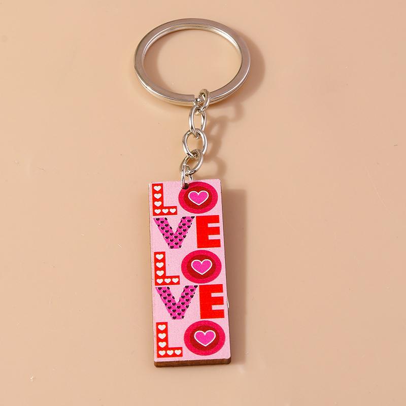 Romantic Wood Keychain Charms Love Heart Lip Keyrings Pendants for Women Girls Handbag Decor DIY Valentine's Day Key Chain Gifts