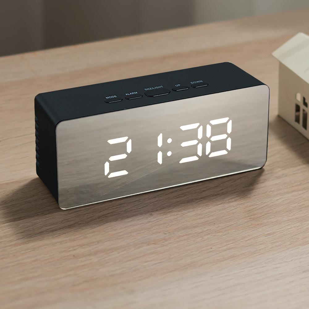 Leto Silent Alarm Led Desk Clock