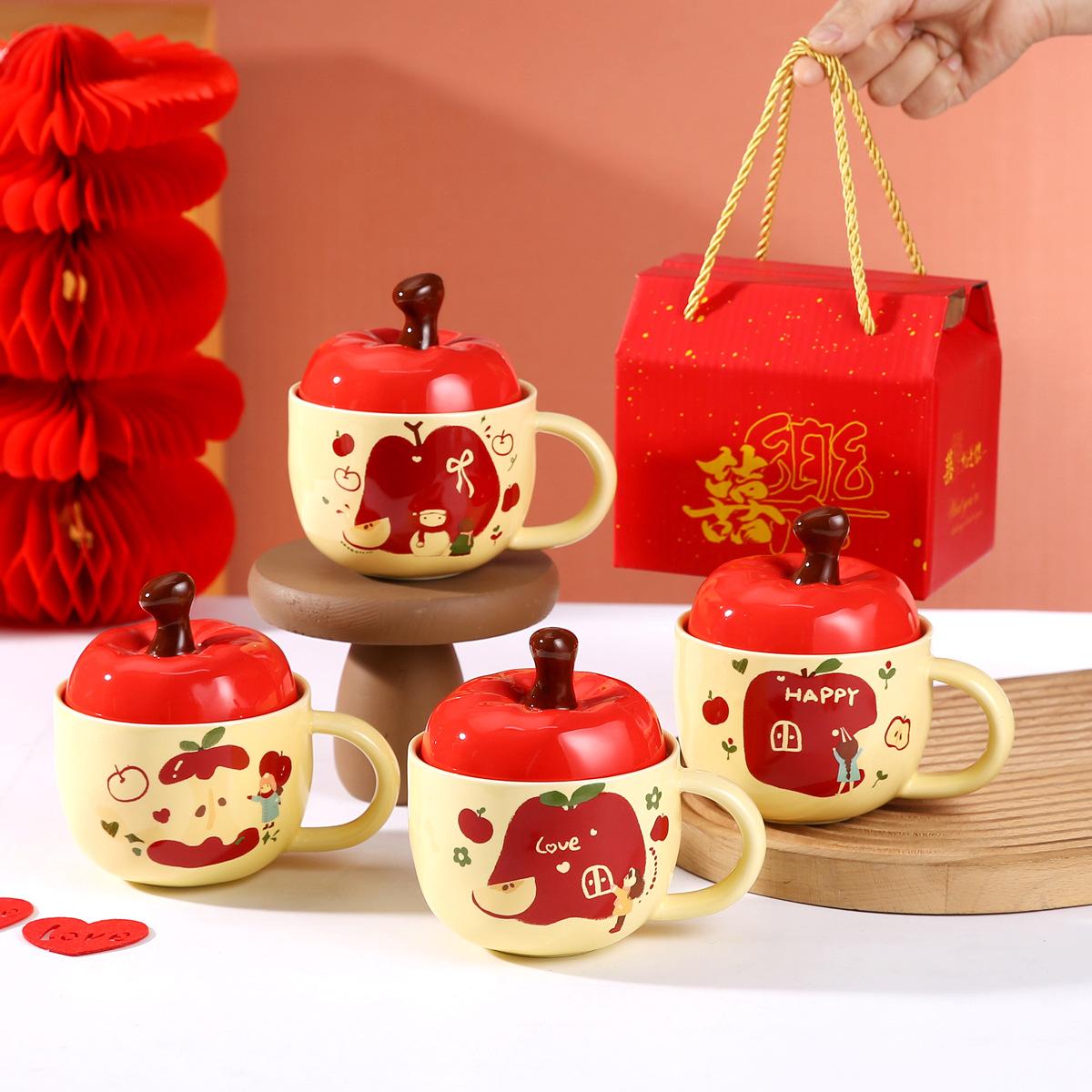 Yiran Toy 1 Girls High Looking Cute Apple Ceramic Cup For Souvenir Coffee Cup Water Cup Personalized Creative Mug With Lid