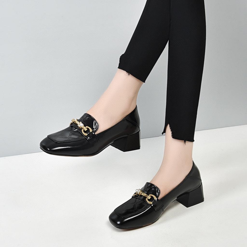 Chaussures simples en cuir verni de vache perlé à boucle métallique à bout carré pour femmes, nouvelles de Chunqiu, confortables, petites chaussures en cuir