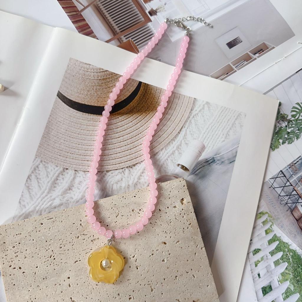 Colorful Acrylic Flower Necklace Summer Vacation Necklace Fashion Versatile Women Niche Design Sweet Cool Spicy Girls Necklace