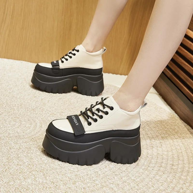 Fashion 8cm Patent Leather Synthetic Chunky Round Toe Heel Females Lace Up Summer Fashion Hight Heels Platform Women Casual Shoes