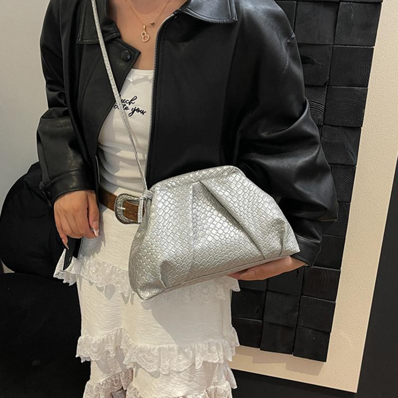 Woven Clip Women's Cloud Bag Fashionable Light Luxury Pleated Small Versatile and Stylish Shoulder Clutch Crossbody Bag