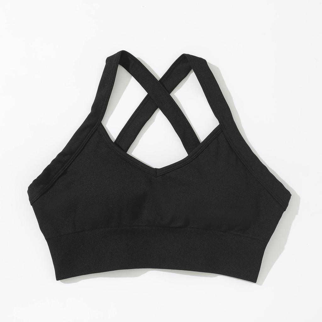 Seamless European and American Yoga Set: Women's Sports Bra & High-Waisted Pants with Long Sleeves