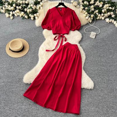 French Style Set with Women's Design Sense, Tie Up Waist, V-neck, Bubble Sleeve Shirt, High Waist, Big Swing Skirt, Two-piece Skirt Set