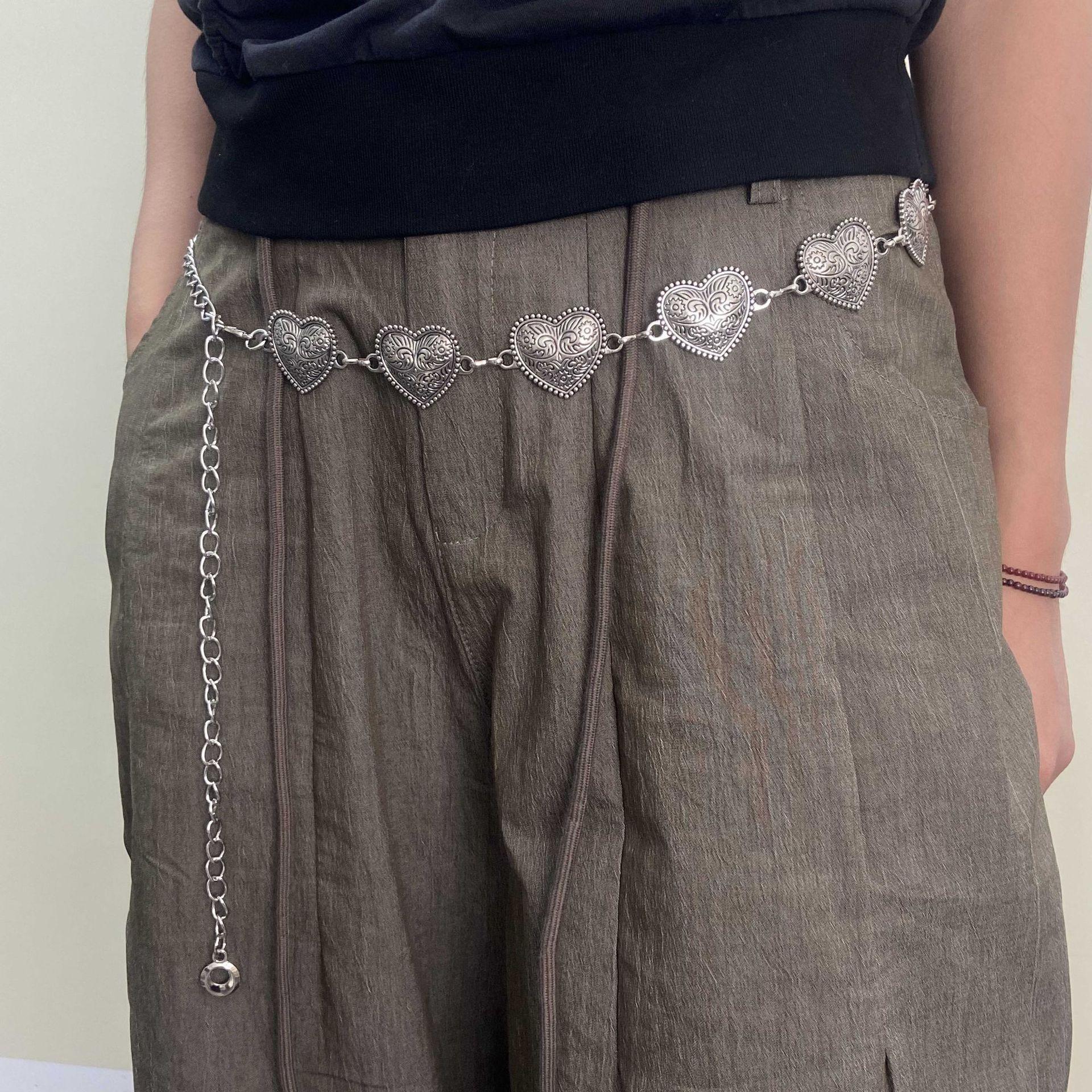 

European and American retro Xiaoxiangfeng love waist chain accessories silver metal chain waist chain versatile commuter waist chain серебряный