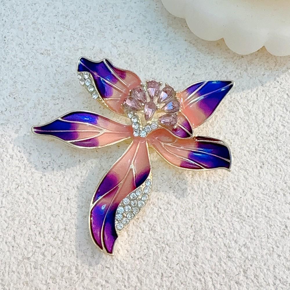 High-End Pearl & Rhinestone Butterfly Brooch for Women's Fashion Suits and Scarves