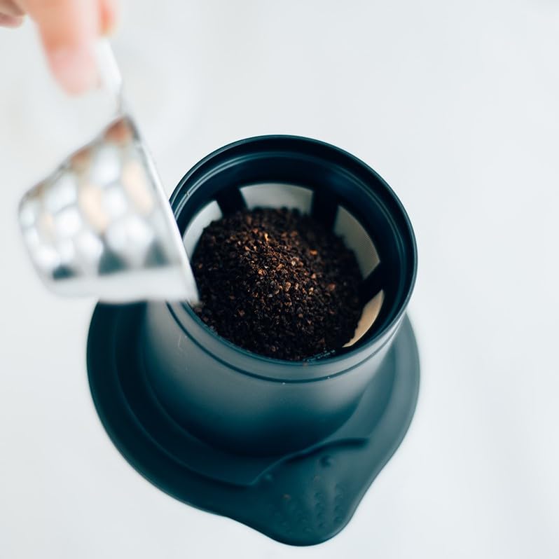 Hario "Cafeor" Mesh Coffee Dripper, Size 01, Black