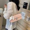 Fashion Women's Bag Sweet and High-end Shoulder Bag Niche Messenger Retro Bag Underarm Bag