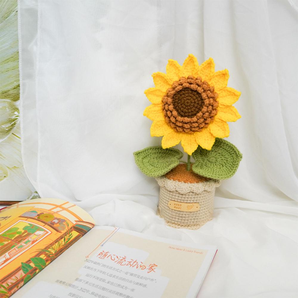 New Handmade Crocheted Yarn Bouquet High-end Potted Sunflower Potted Simulation Flower Ornament Gift