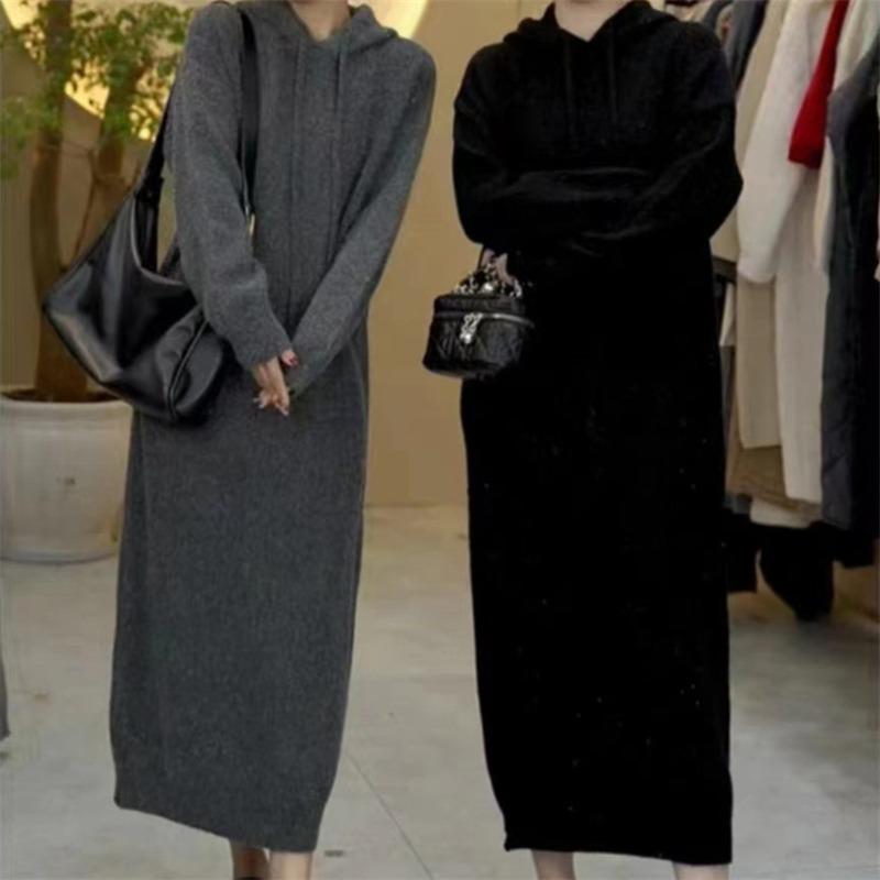 Solid color temperament gentle wind fashion knitted primer dress women's red atmosphere bright silk hooded sweater long dress