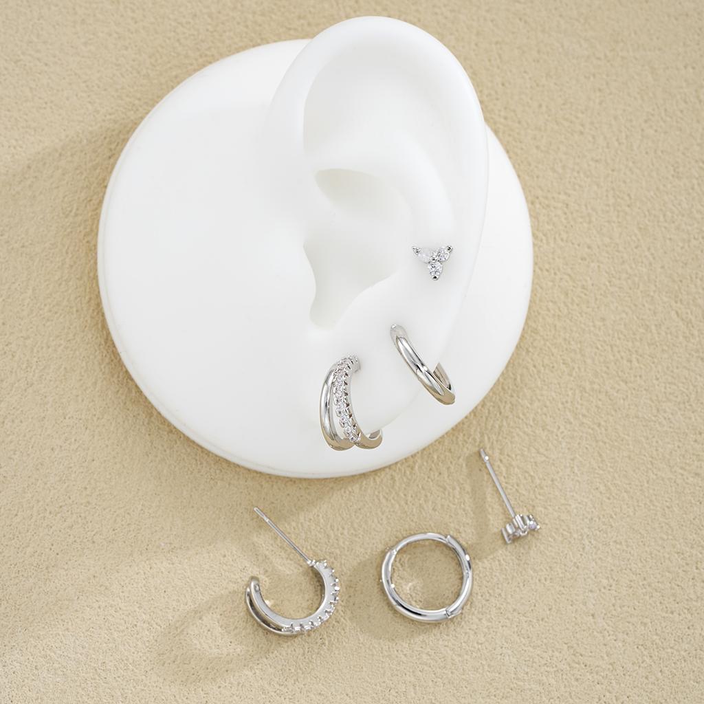 Set da 6 Pezzi Orecchini a Cerchio Huggies Color Argento Zirconi per Donne Moda Rame Set di Orecchini per Piercing Cartilagine Gioielli da Festa Femminili