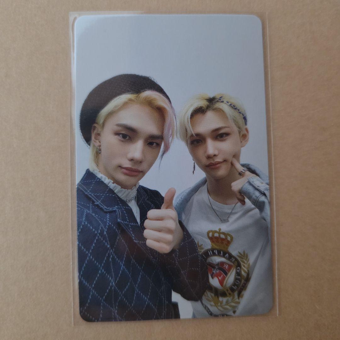 

[Б/У] StrayKids CIRCUS Торговые карточки Хёнджин Феликс