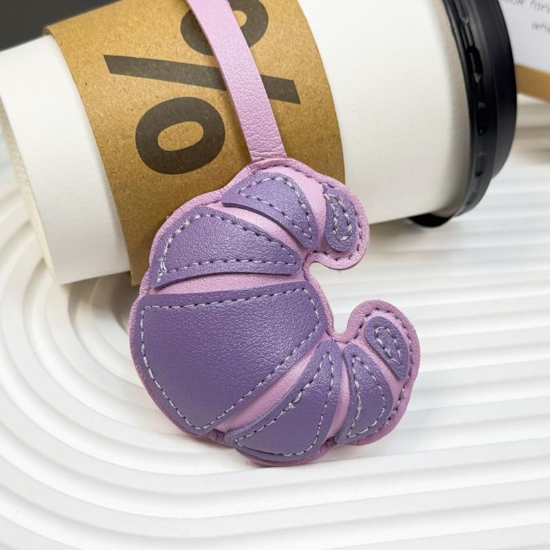 Croissants Bag Charm Pendant Aesthetic Purse Charms Aesthetic keychains Keyring for Women Backpack Purse Handbag Decors