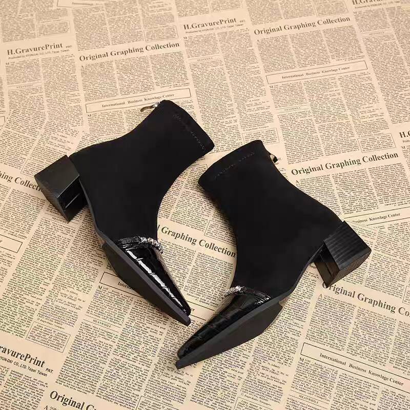 Fashion Women Ankle Boots Pointed Toe Chunky Heels Shoes for Woman Trend Goth Walking Chelsea Boots Outdoor Heels Women Botas De Mujer