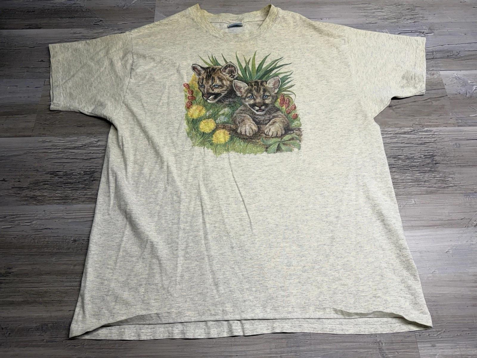 

Vintage Mountain Lion Kittens T-Shirt 90s Nature Tee Single Stitch USA Made XL S