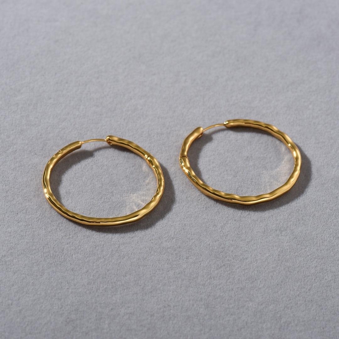 Премиальный Характер Легкая Роскошь Позолоченная 18K Настоящим Золотом Круглая Серьга-Застежка Персонализированные Модные Простые Универсальные Серьги Женские