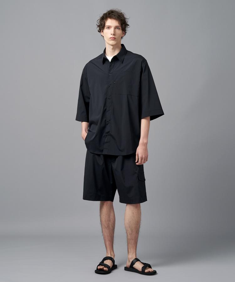 COMSPACE1980 Back Slit Trendy Shirt_Black