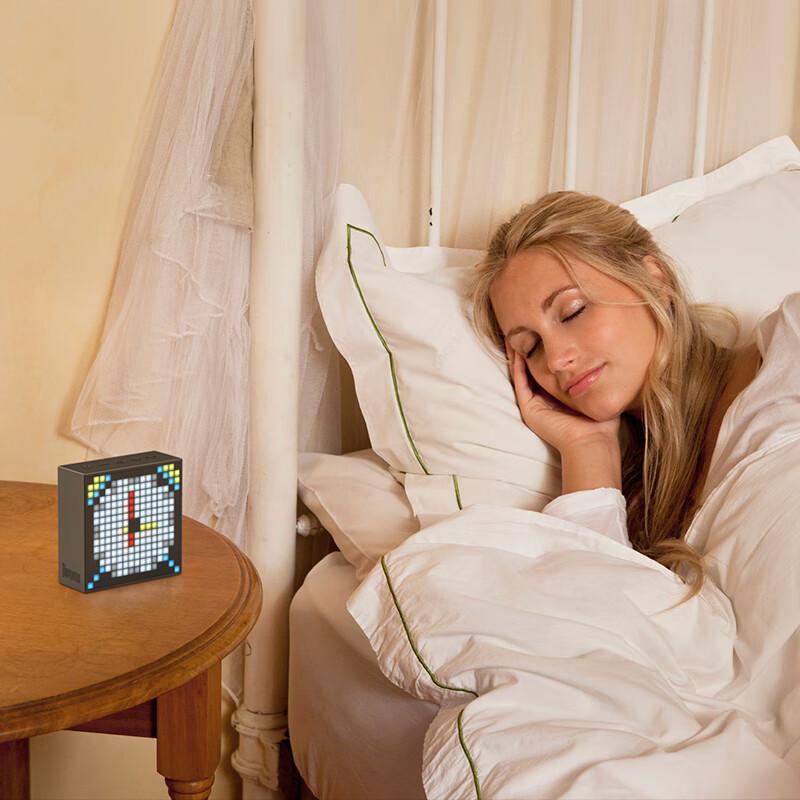 Divoom Timebox-Evo Pixel Art Speaker