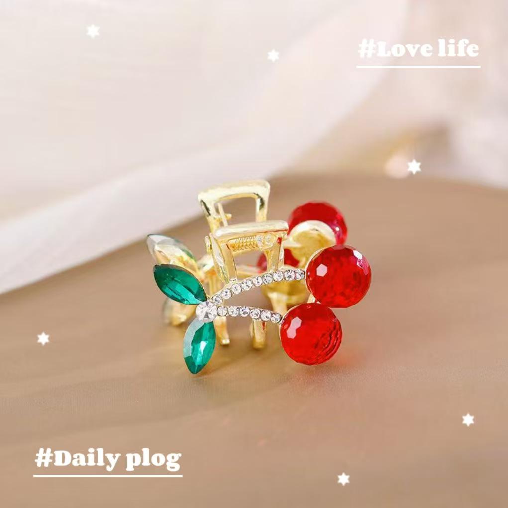 Exquisite Christmas Cherry Mini Claw Hair Clips Set