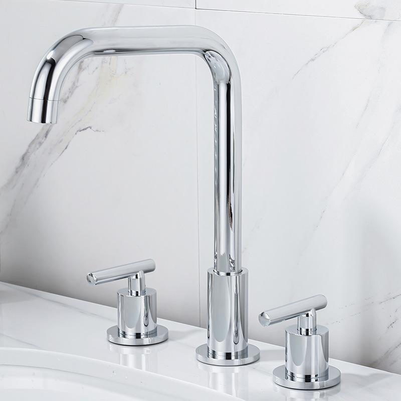 Basin Faucets Brass Polished Chrome Deck Mounted Round Bathroom Sink Faucets 3 Holes Double Handles Hot And Cold Water Tap