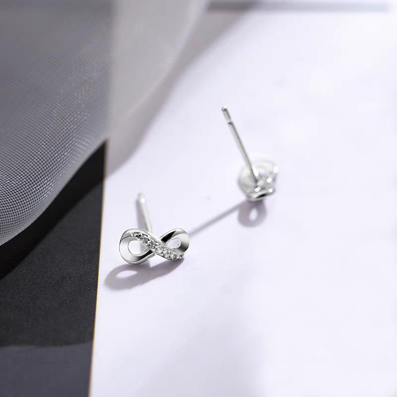 925 Sterling Silver 8-Shape Korean Mobius Earrings: Simple, Cool, Niche Design for Women 925 Silver белого золота
