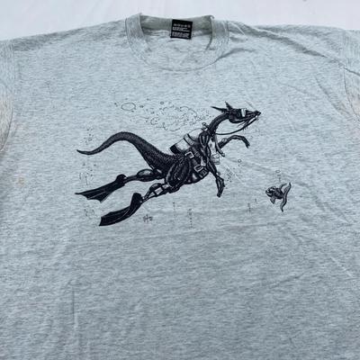 Oberteile – T-Shirts