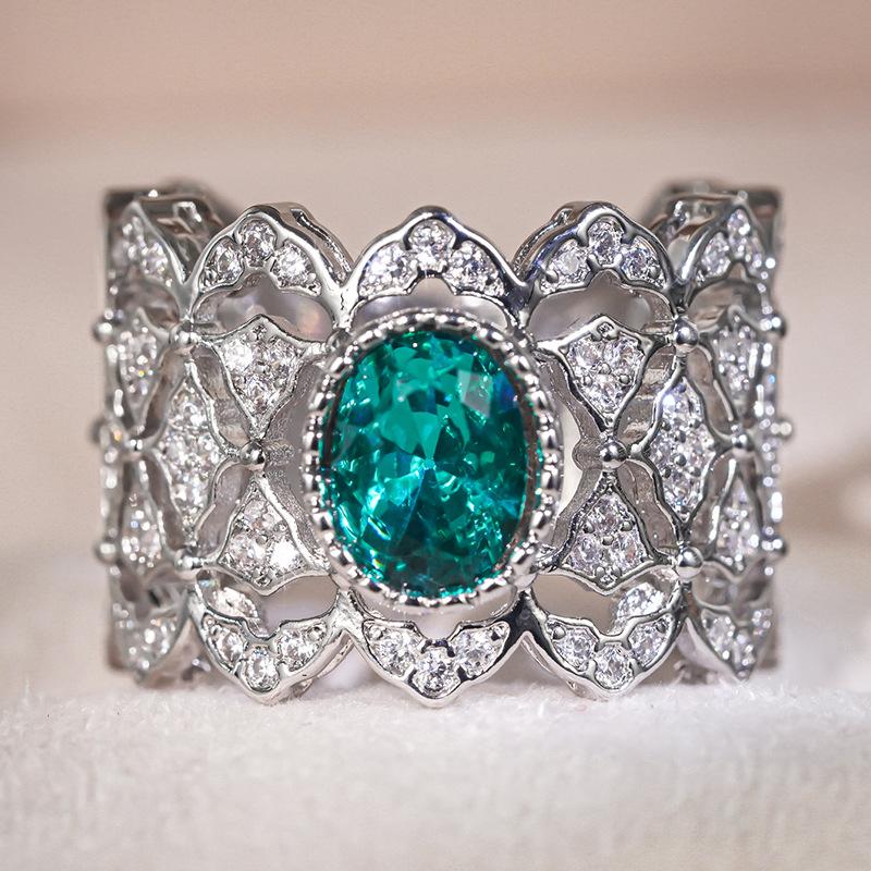 Imitation jadeite temperament flash ring women, rhombus metal hollow jewelry, magazine high luxury
