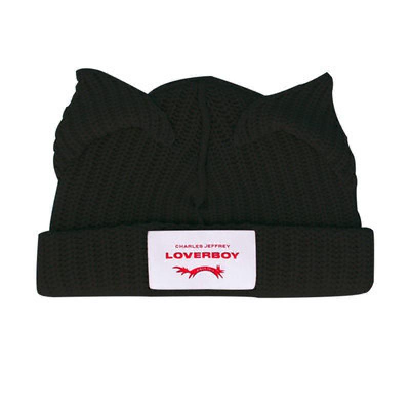 Wintermütze für Damen im koreanischen Stil mit gestrickten Katzenohren, Hip-Hop-Design und warmem Pullover mit Schriftzug, wie von Influencern getragen.