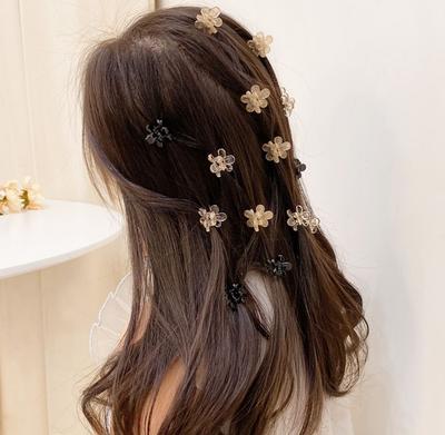 1pc Cute Mini Flower Hairpins Women Girls Hair Claw Barrettes Hair Crab Clips Styling Braiding Make UP Tool Hair Accessories