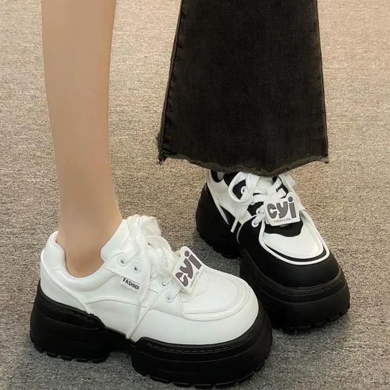 Muffin platform white shoes women's versatile niche board shoes new spring and autumn heightening casual sports shoes