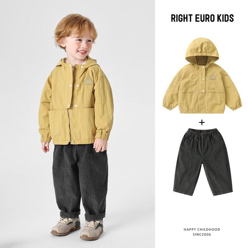 Right European Style Boys' Jacket Spring and Autumn 2026 New Model Top for Toddlers Children's Clothing Boys' Windproof Clothing