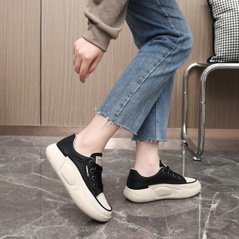 [Customized] F5858 new simple casual women's shoes spring and autumn Korean version breathable board shoes heightened thick sole versatile