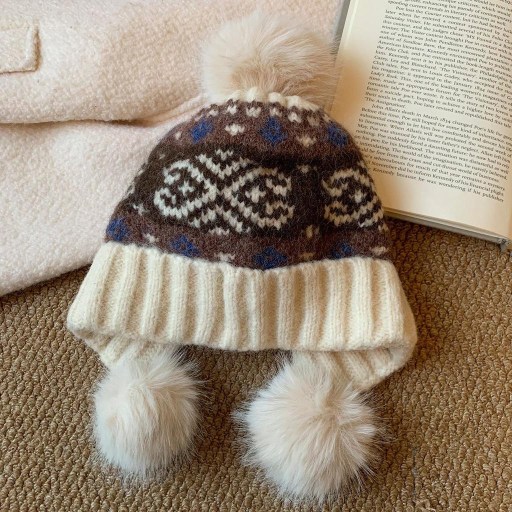 Fair Island Gray Jacquard Hairball Knitted Hat Women's Winter Thickened Warm Ear Protector Hat Small Face Cold Wool Hat