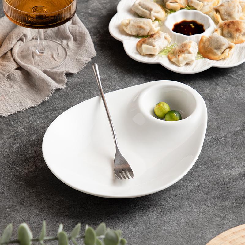 9.5 Inch Ceramic Dumplings Plate with Vinegar Saucer Chinese New High Aesthetic White Dividing Plates Solid Simple Tableware