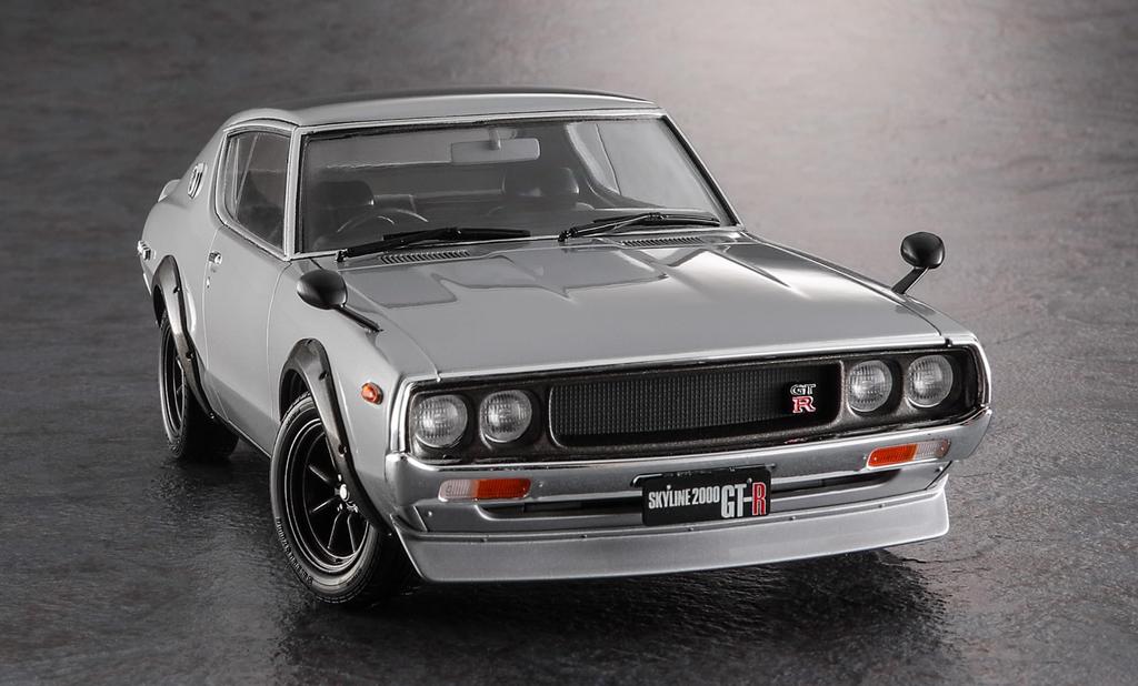 Hasegawa Nissan Skyline Custom Version Plastic Model 20669 1/24 2000GT-R (KPGC110)