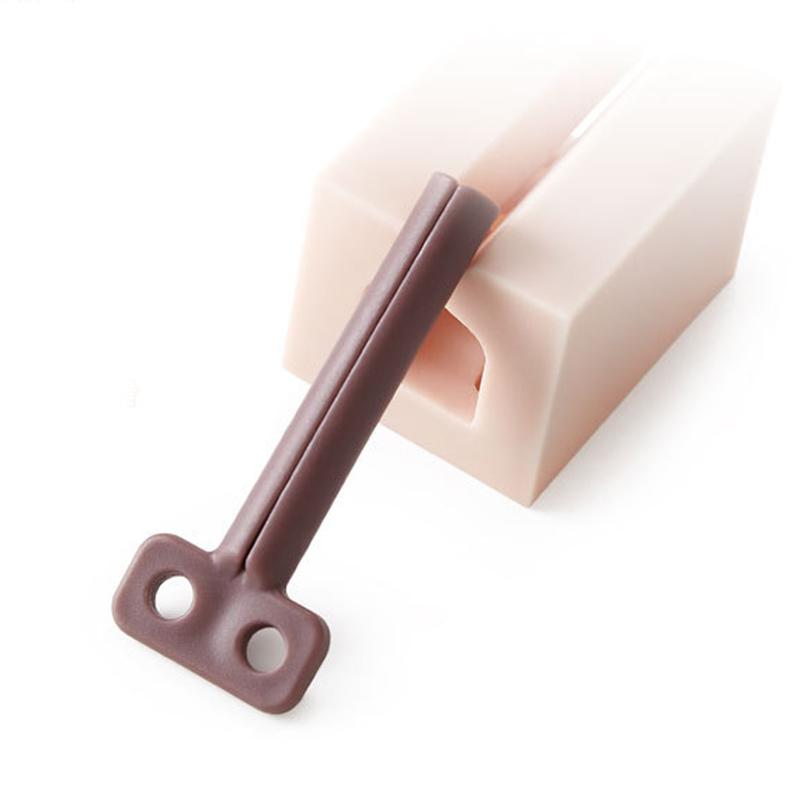 Toothpaste Squeezer Household Plastic Manual Squeezer Clip Toothpaste Dispenser Holder Device Rolling Rack Press Bathroom Supply